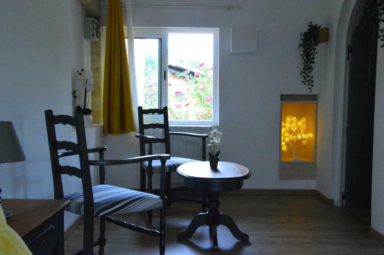 Chambres D'Hotes Du Domaine De Lansac Lansac  Luaran gambar